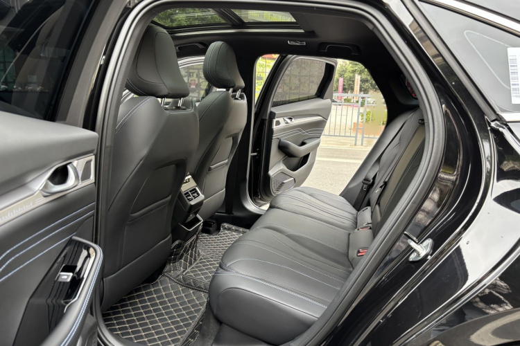 Preface 2025 car image #11