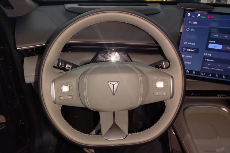 Deepal S07 2025 car image #11