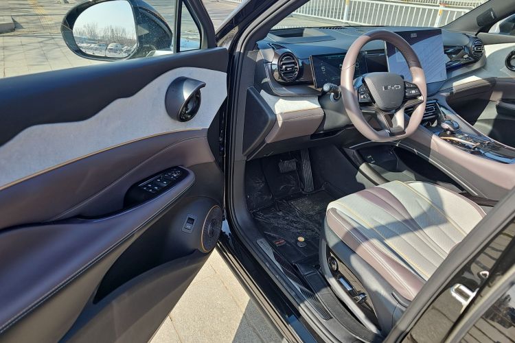 BYD Frigate 07 2023 #11 BYD Frigate 07 2023 car image #11