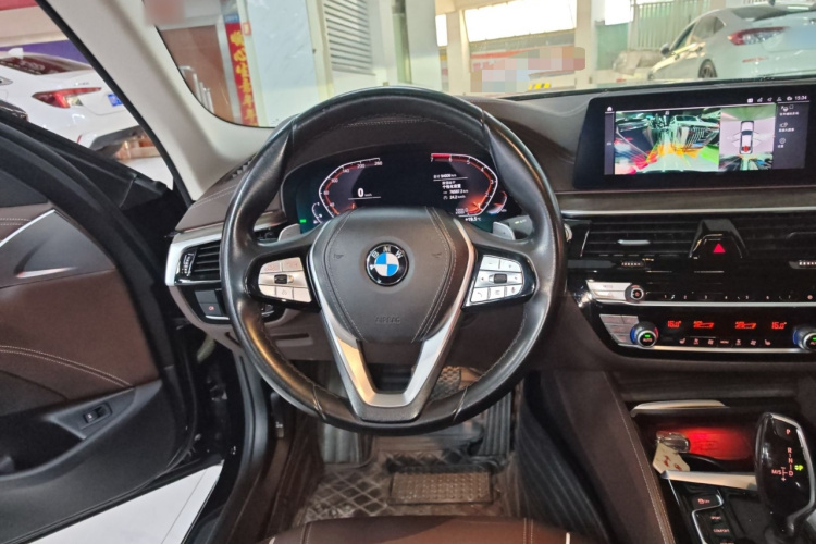 BMW 5 Series 2020 #11 BMW 5 Series 2020 car image #11