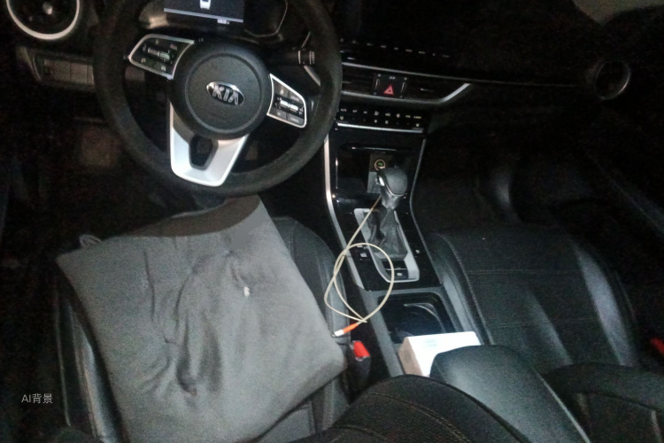 Kia K3 2020 car image #11