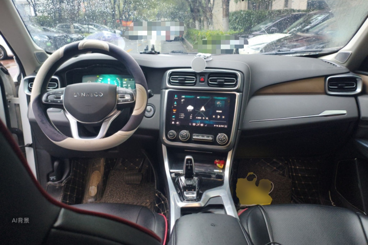 Lynk & Co 01 2019 car image #11