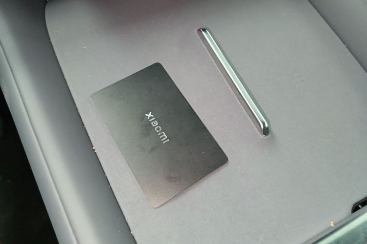 MI YU7 2025 car image #11