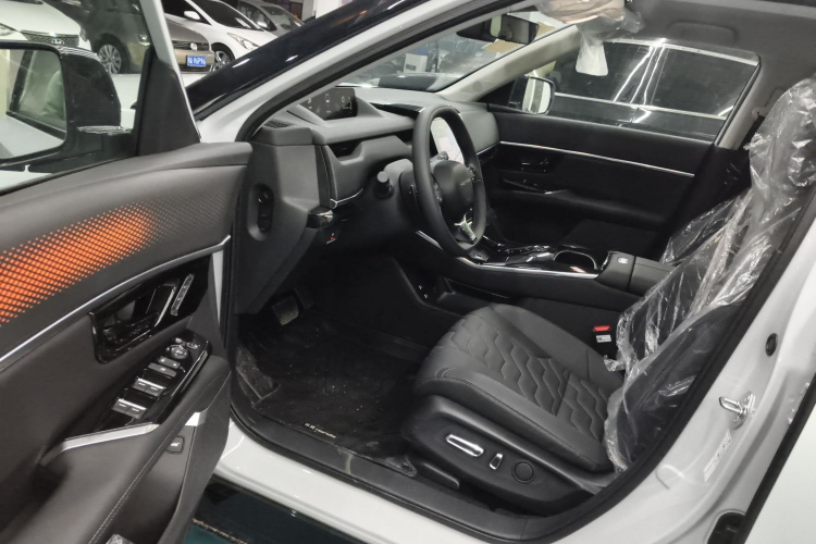 Honda S7 2025 car image #11