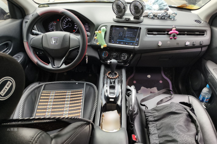 Honda VEZEL 2020 #11 Honda VEZEL 2020 car image #11