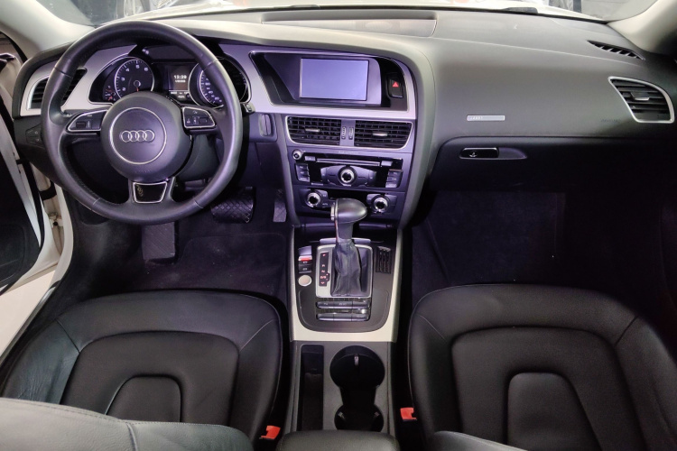 Audi A5 (Imported) 2015 car image #11