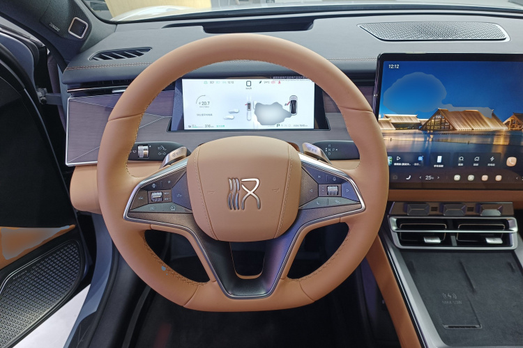 BYD HanL 2025 car image #11