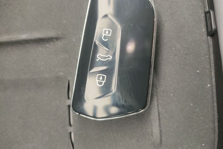 Volkswagen 2025 car image #11