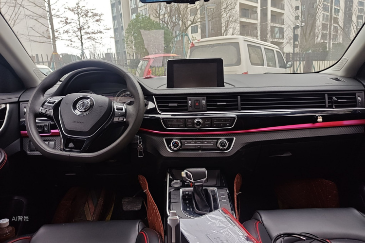 Forthing JOYEAR X5 2018 #11 Forthing JOYEAR X5 2018 car image #11