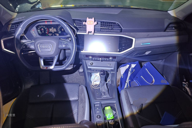 Audi Q3 Sportback 2021 car image #11