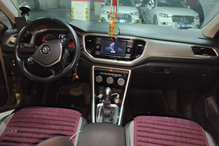 T-Roc 2018 #11 T-Roc 2018 car image #11