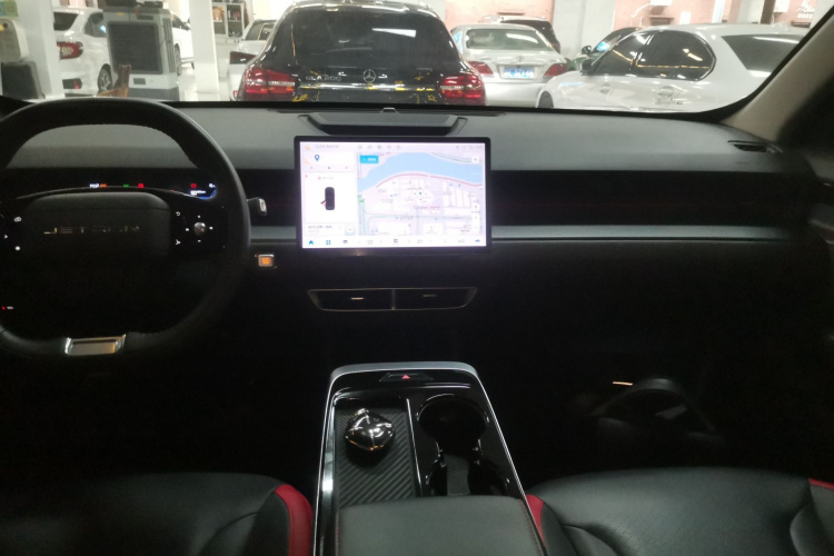 Dashing 2024 car image #11