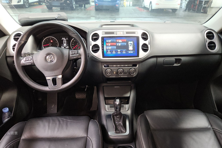 Volkswagen Tiguan 2018 #11 Volkswagen Tiguan 2018 car image #11
