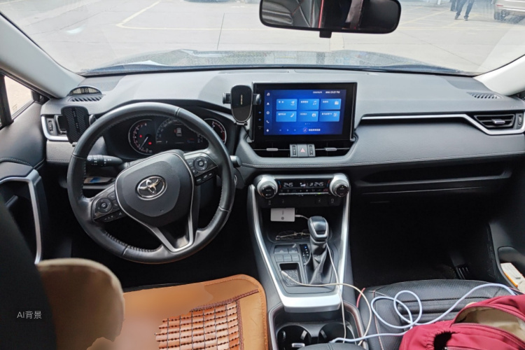 Toyota RAV4 2021 car image #11