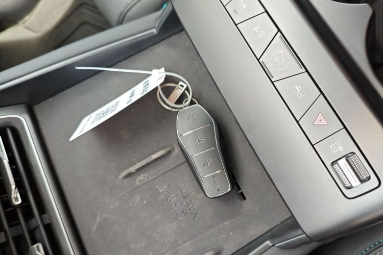 BYD Qin L 2025 car image #11