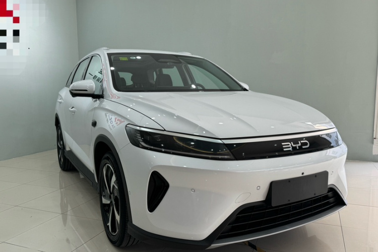 BYD Sea Lion 05 DM-i 2025 image de voiture #11