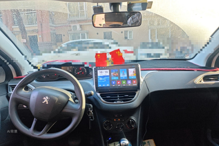 Peugeot 2008 2017 car image #11