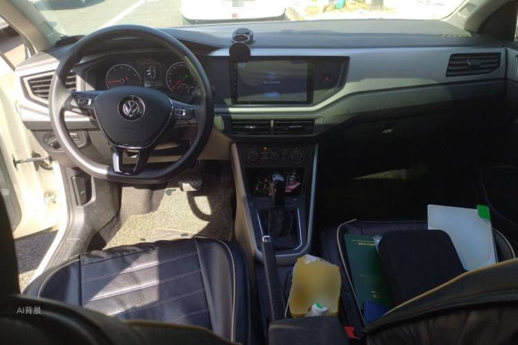 Volkswagen Polo 2020 car image #11