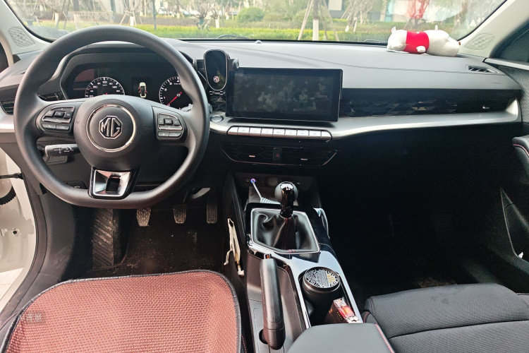 MG 5 2025 car image #11