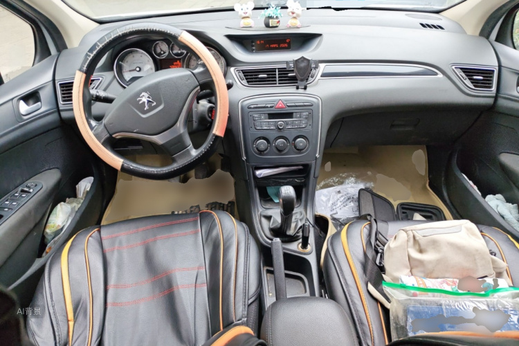 Peugeot 308 2015 car image #11