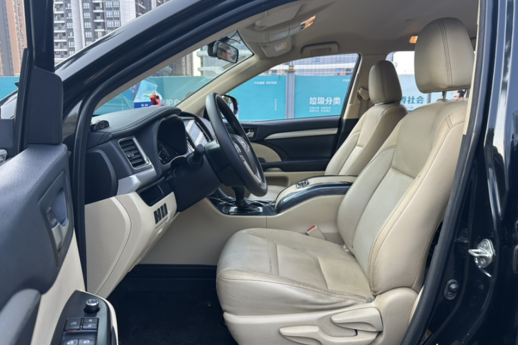 Toyota Highlander 2019 #11 Toyota Highlander 2019 car image #11
