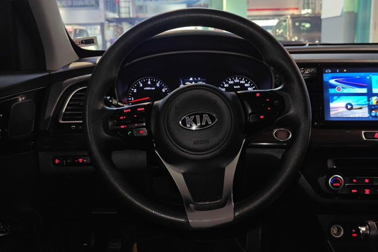 起亚 起亚K4 2017 汽车图片 #11