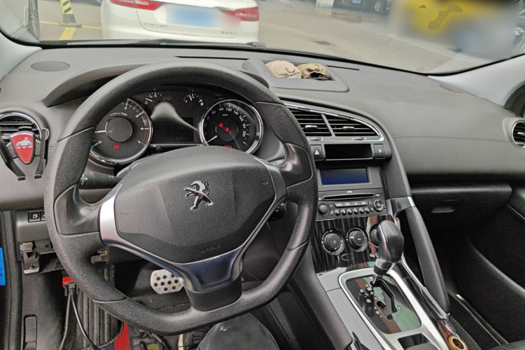 Peugeot 3008 2016 immagine di auto #11