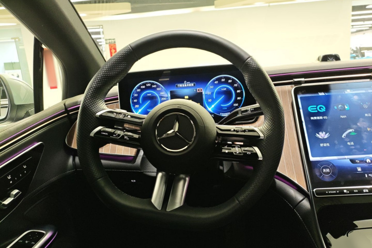 Mercedes-Benz EQE Class 2023 car image #11