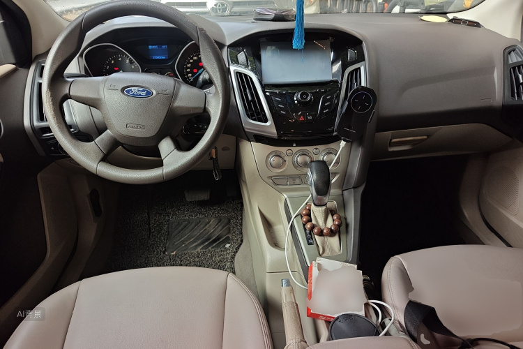 Ford Focus 2013 car image #11