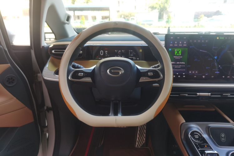 GAC Trumpchi E8 New Energy 2023 car image #11