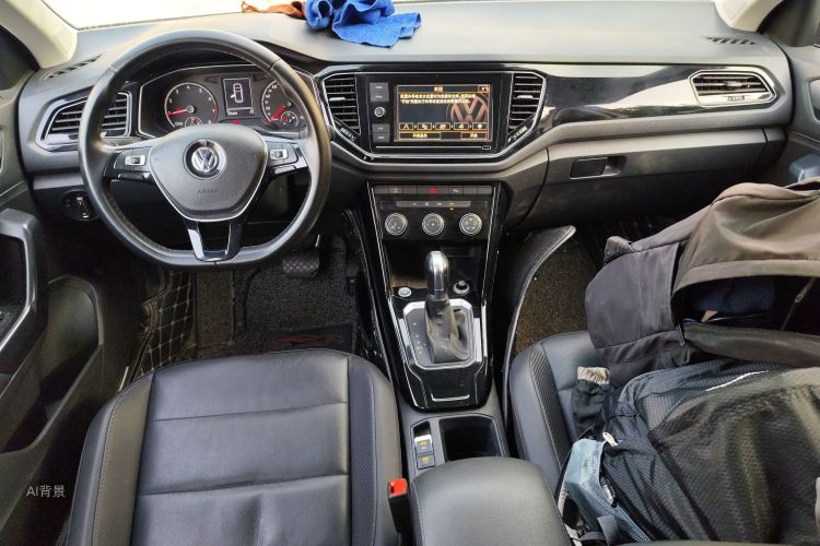 T-Roc 2019 #11 T-Roc 2019 car image #11