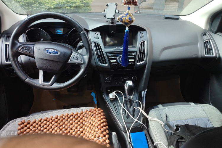 Ford Focus 2016 image de voiture #11