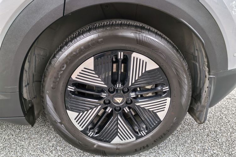 Deepal S05 2025 car image #11