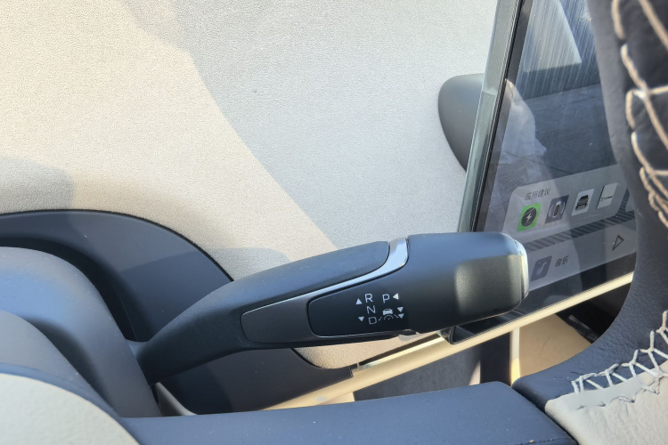 HongQi TianGong 05 car image #11