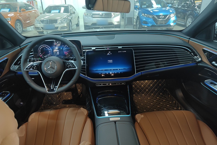 Mercedes-Benz E Class 2026 car image #11