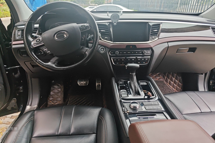 GAC Trumpchi GS8 2018 car image #11