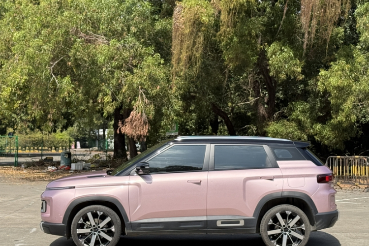 GEELY ICON 2023 صورة سيارة #11