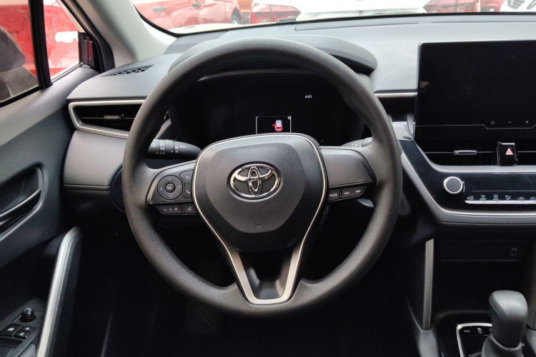 Toyota Frontlander 2023 #11 Toyota Frontlander 2023 imagen de coche #11