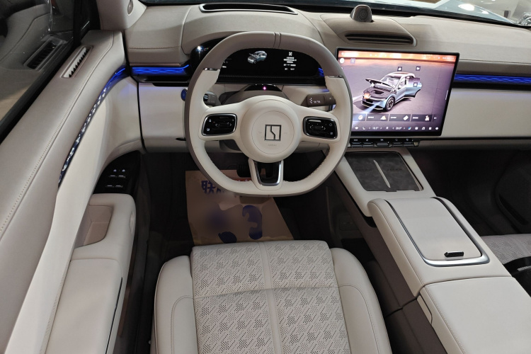 极氪 极氪7X 2025 汽车图片 #11