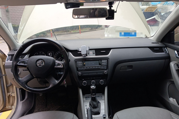 Skoda Octavia 2015 #11 Skoda Octavia 2015 car image #11