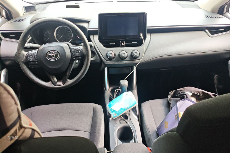 Toyota Corolla Cross 2022 immagine di auto #11