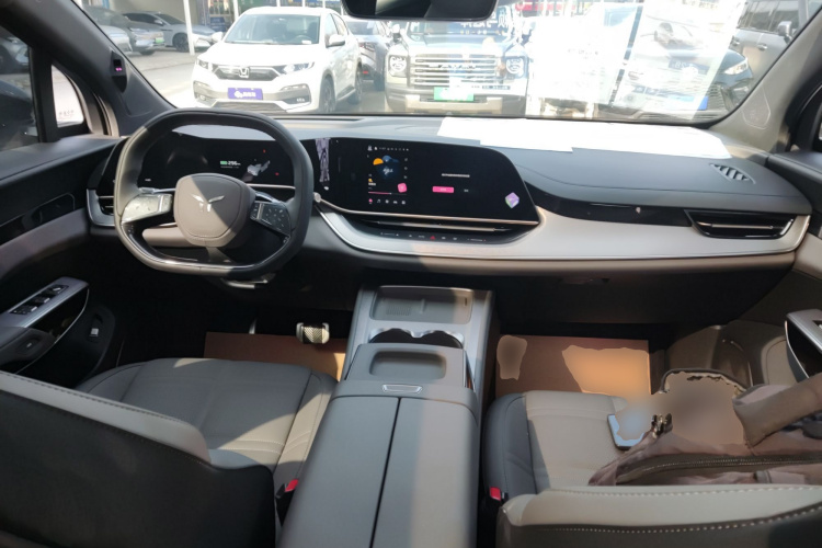 HongQi TianGong 08 2025 car image #11