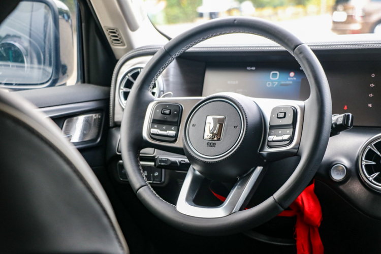 Tank 300 2023 immagine di auto #11