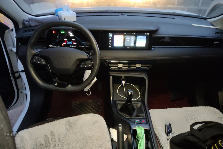 Roewe i5 2025 #11 Roewe i5 2025 car image #11