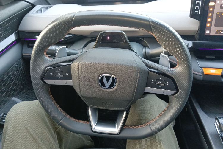 Changan UNI-V 2022 immagine di auto #11