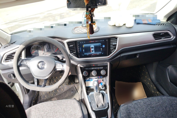 T-Roc 2018 car image #11