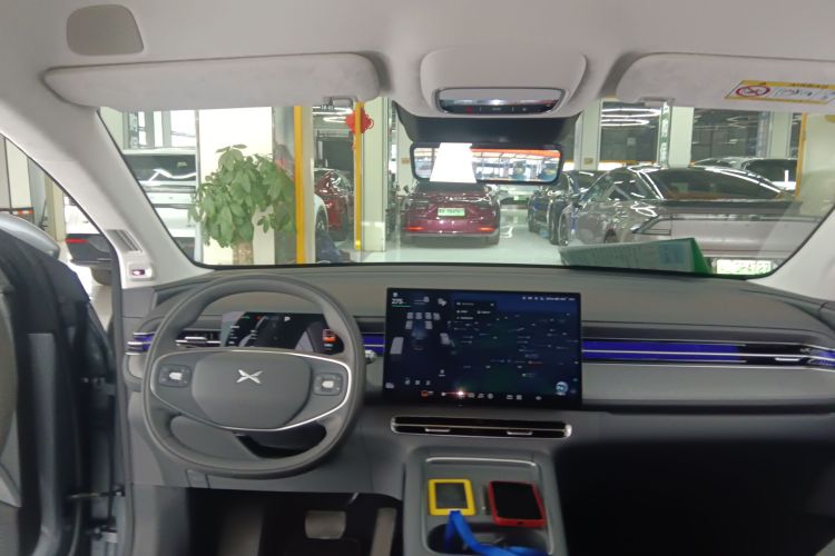 Xpeng G6 2025 #11 Xpeng G6 2025 car image #11