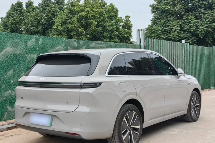 Li L6 2024 صورة سيارة #11