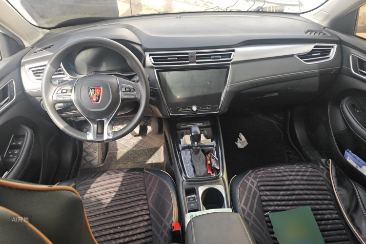 Roewe i5 2019 #11 Roewe i5 2019 car image #11