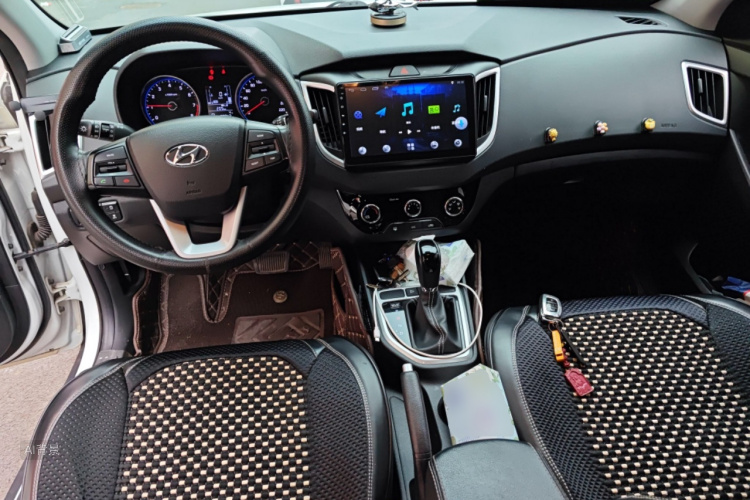 Hyundai ix25 2019 #11 Hyundai ix25 2019 car image #11